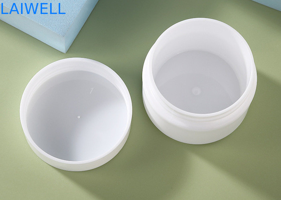 35G van de de Roomkruik van pp Plastic van de de Mug Afstotende Fles van het de Make-uppakket de Opslagcontainers van Aromatherapy Witte Gemakkelijk te dragen
