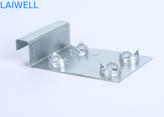 Aangepaste professionele precisie CNC metaalstempelen gegalvaniseerd plaatstaal voor hoogwaardige en duurzame metalen reserveonderdelen
