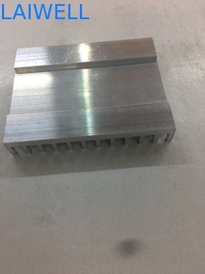 Uitdrijvend Oxdizing 6063 Aluminium het Stempelen Radiator van PC van het Delen de Elektronische Aluminium
