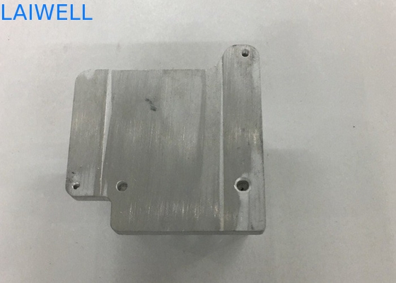 CNC van de stempelpers Metaal het Stempelen Aluminium die Delen Elektronische Radiator machinaal bewerken