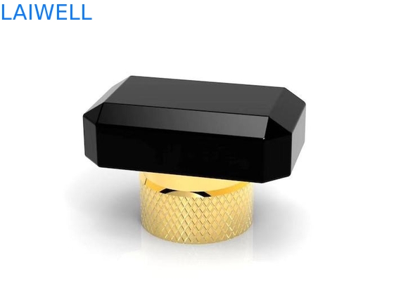Custom Modern Luxury Die Casting Process Electronic Plating Gold Color Zink Alloy Parfum Fleskappen