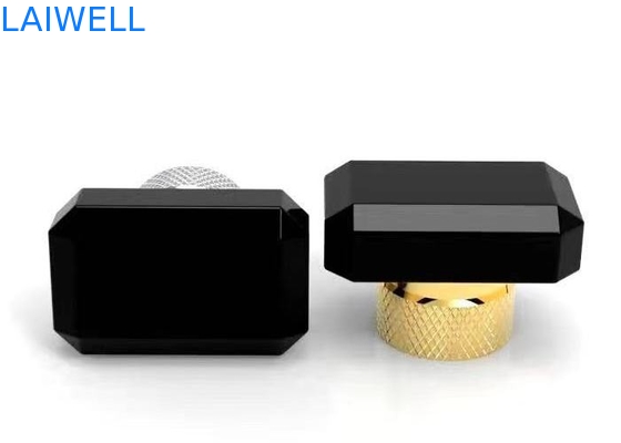 Custom Modern Luxury Die Casting Process Electronic Plating Gold Color Zink Alloy Parfum Fleskappen