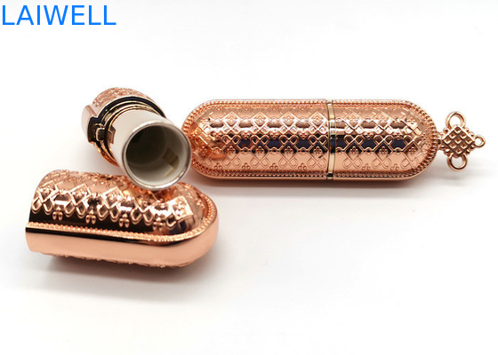 OEM Zinklegeringsmetalen die gieten Lipstick tube met Chinese knoop ontwerp voor high-end schoonheidsproducten
