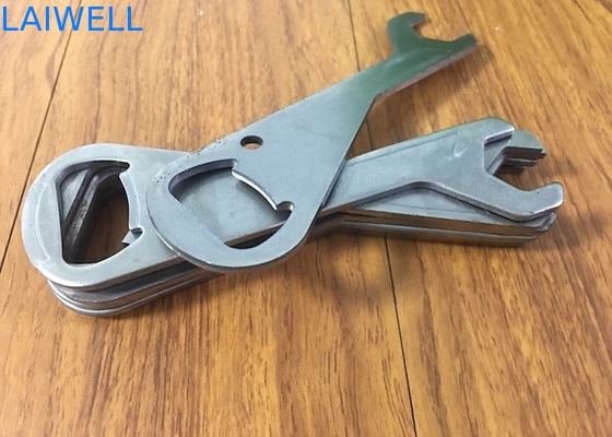 Multifunktioneel metalen reserveonderdelen plating Wrench Opener met op maat gemaakte CNC metalen stempels voor de wereldmarkt en OEM ondersteuning