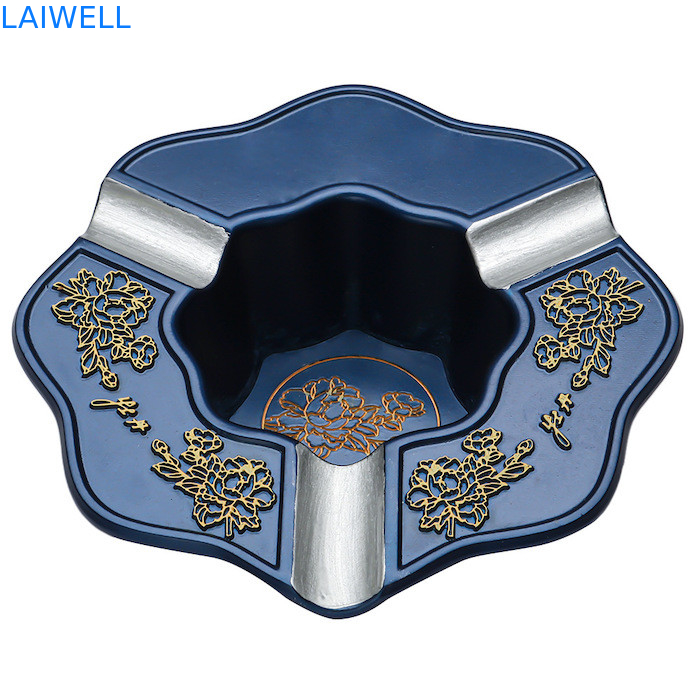 130*130MM Gepolijst Nickel Geplatte En Giet Giet Blauwe Kleur Draagbare Asbak Op Aanpassing Met Fluwelen Onderkant
