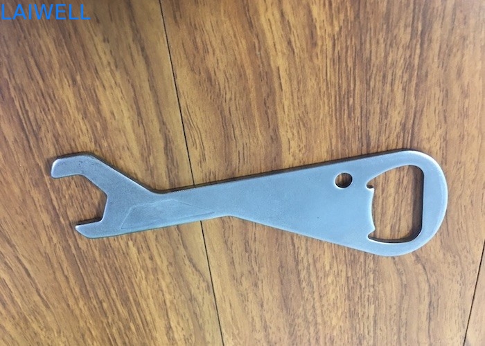 Multifunktioneel metalen reserveonderdelen plating Wrench Opener met op maat gemaakte CNC metalen stempels voor de wereldmarkt en OEM ondersteuning